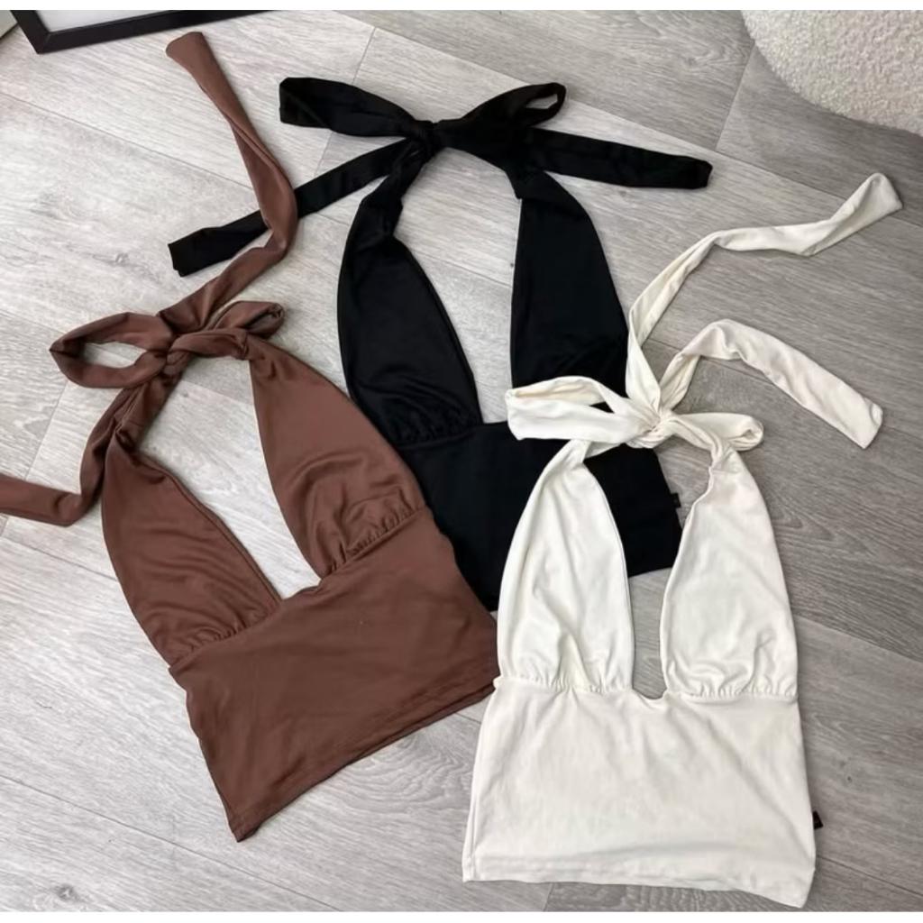Cropped multiformas, varias amarração frente unica na cor off , marrom , preto . modinha feminina , tendencias estilos