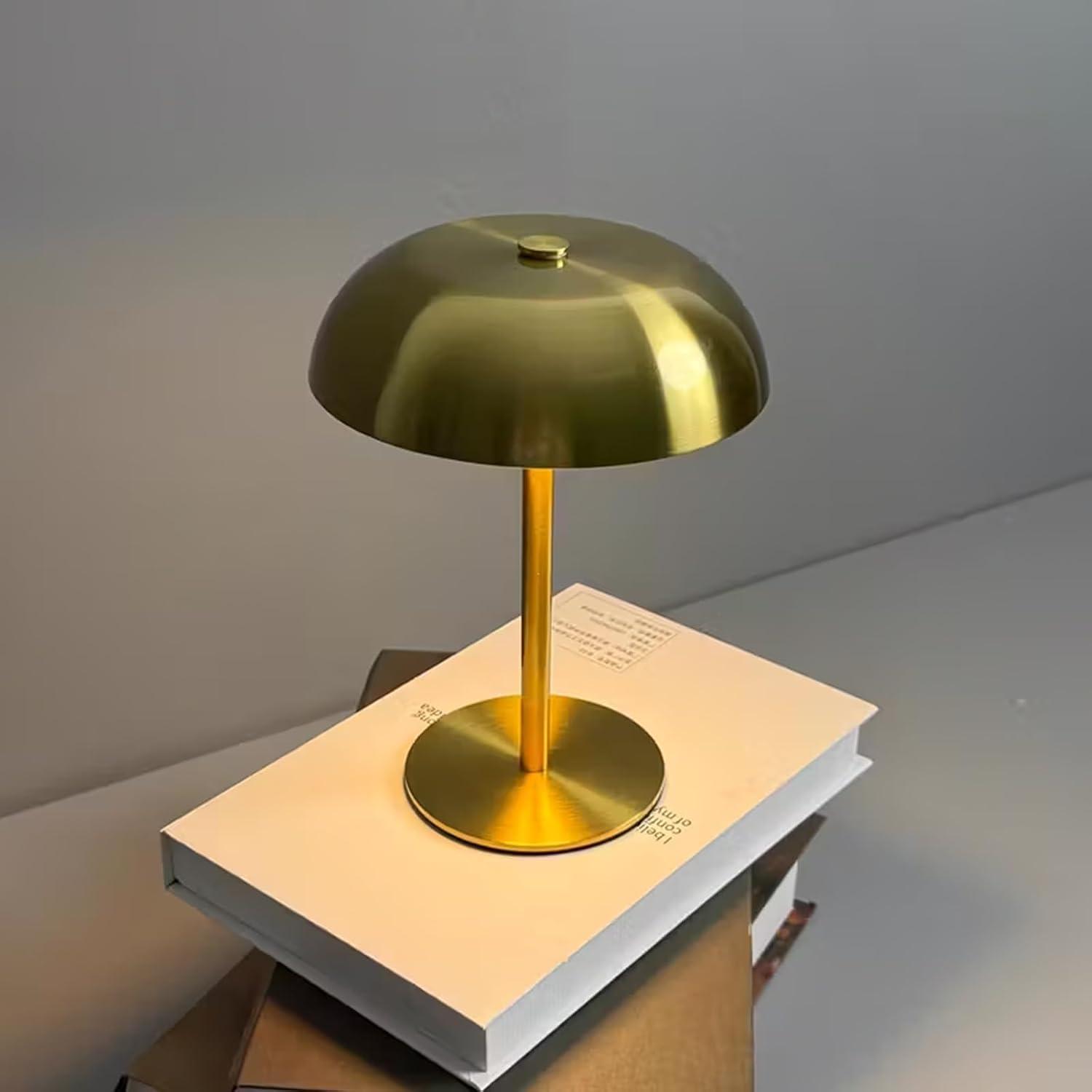 EKROTOK Luminaria de Mesa 2000mAh, Candeeiro de Mesa Sem Fio Regulável com Luz de Três Cores, Candeeiro de Mesa Decorativo Luz Noturna de Metal (ouro)