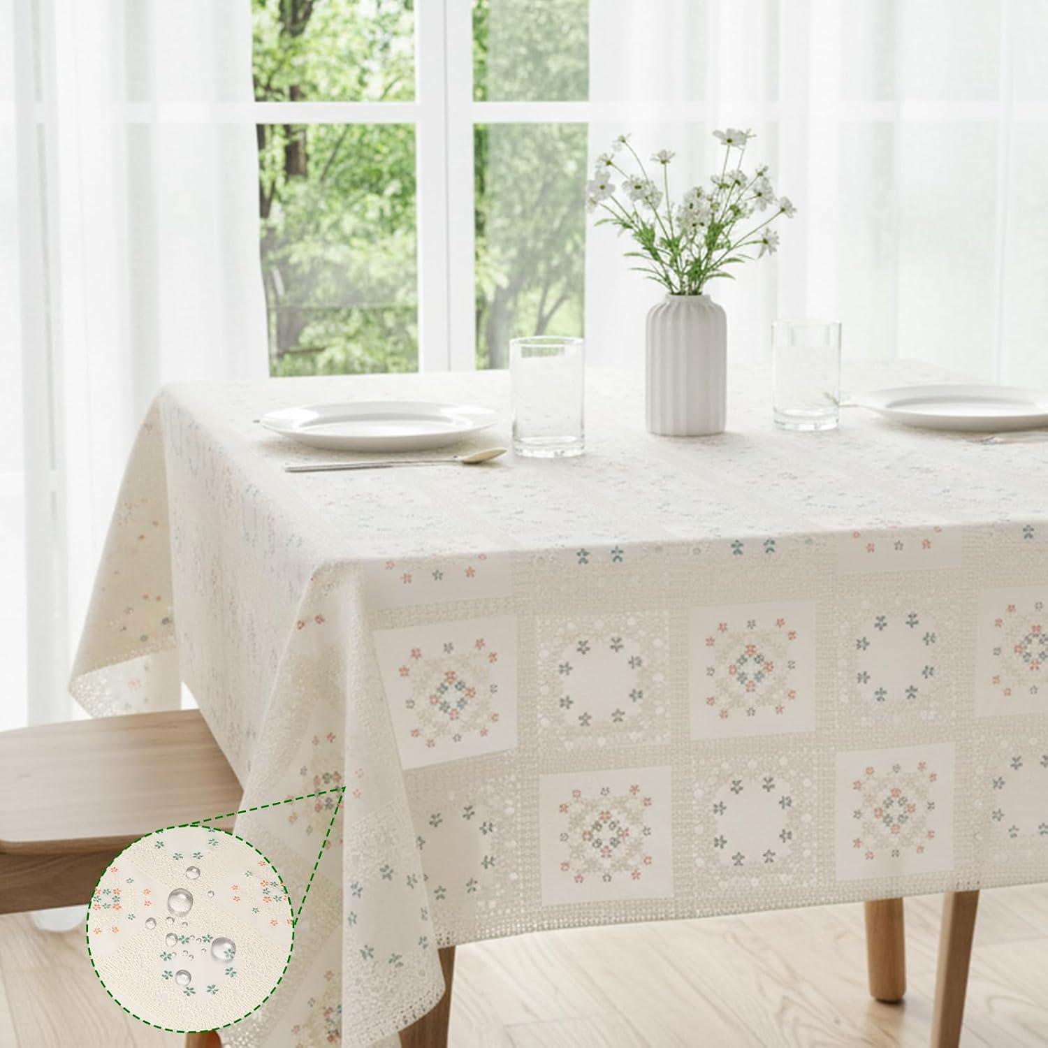 Toalha de Mesa Retangular Floral, 6 Lugares, PVC Térmica, Estampa Flores do Campo, 230 x 140 cm